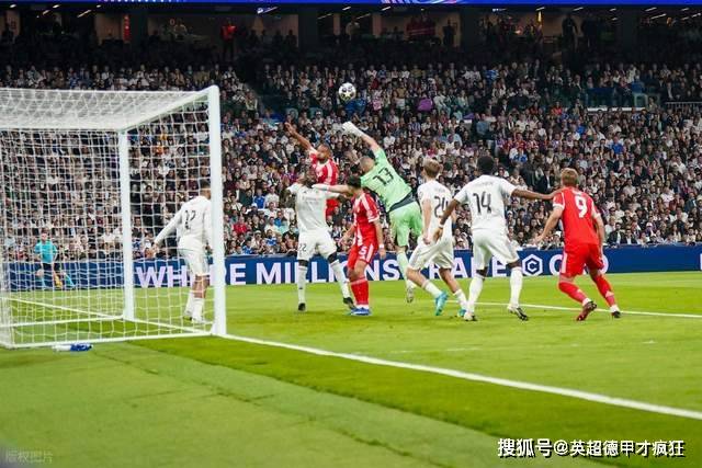 欧冠皇马贝林厄姆阿诺德连线神奇套路难救主！图赫尔或该抄作业！