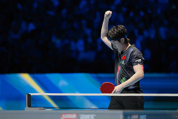 世乒赛｜国乒男队一天两练，王楚钦：用全部能力捍卫荣耀